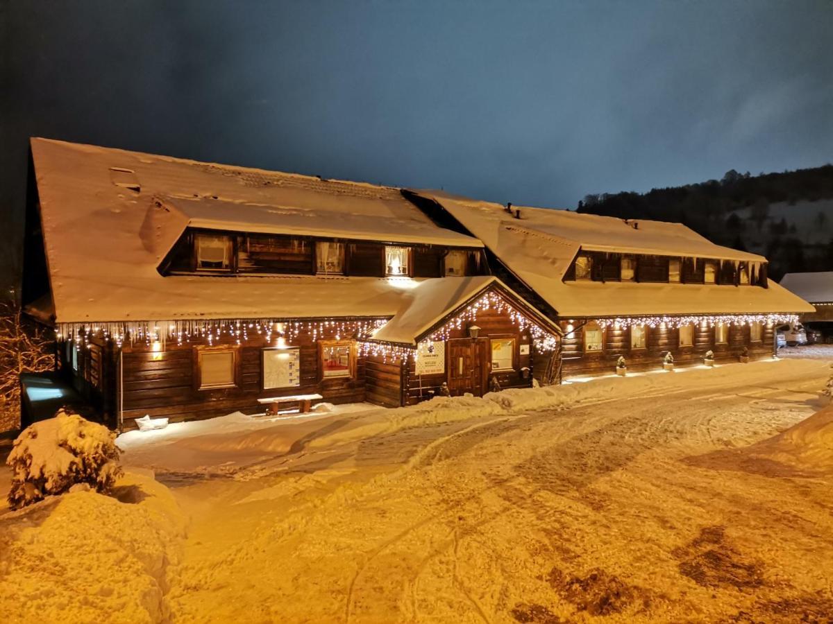 Czarna Owca Bed & Breakfast Istebna Exterior photo