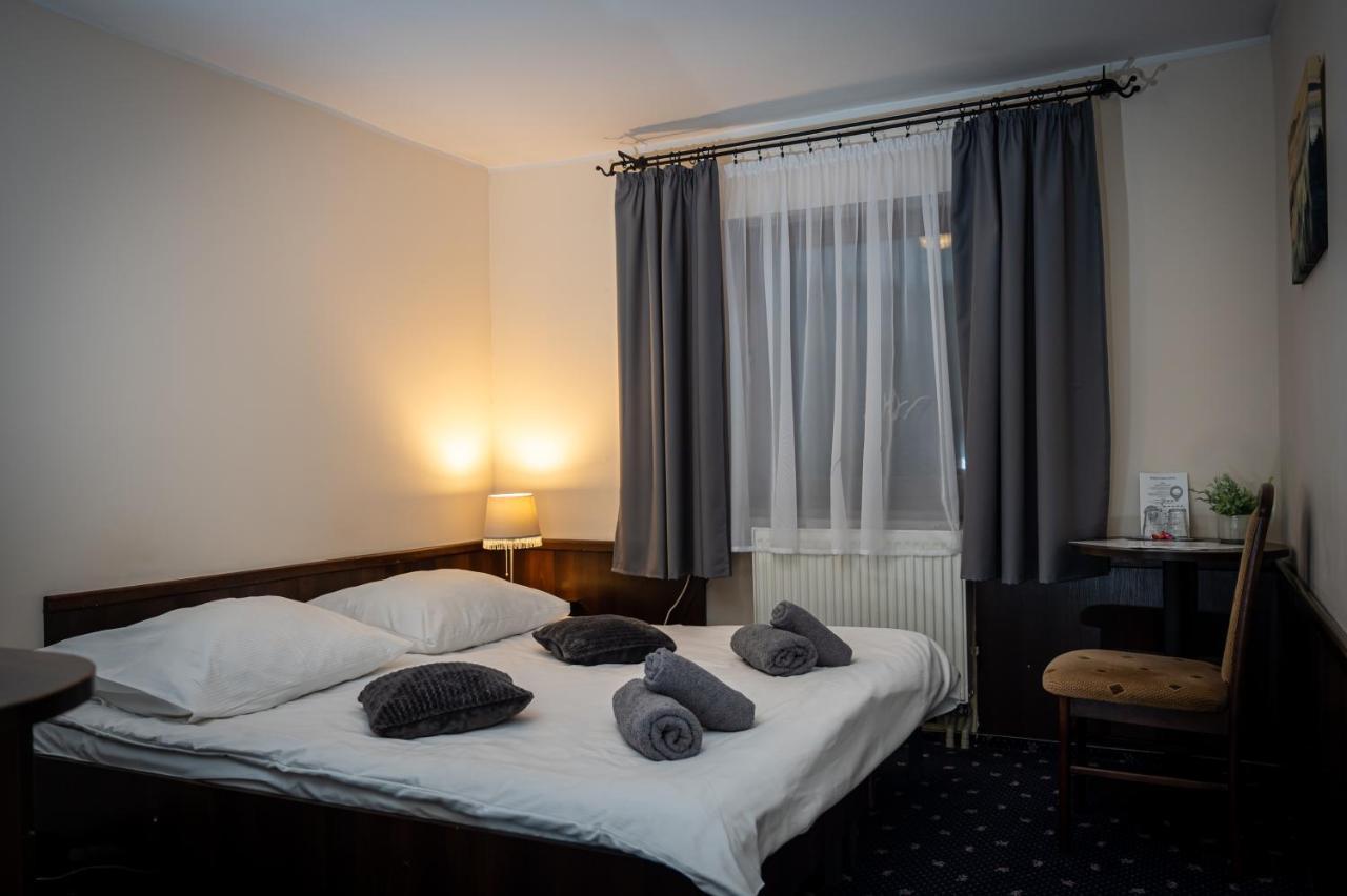 Czarna Owca Bed & Breakfast Istebna Exterior photo